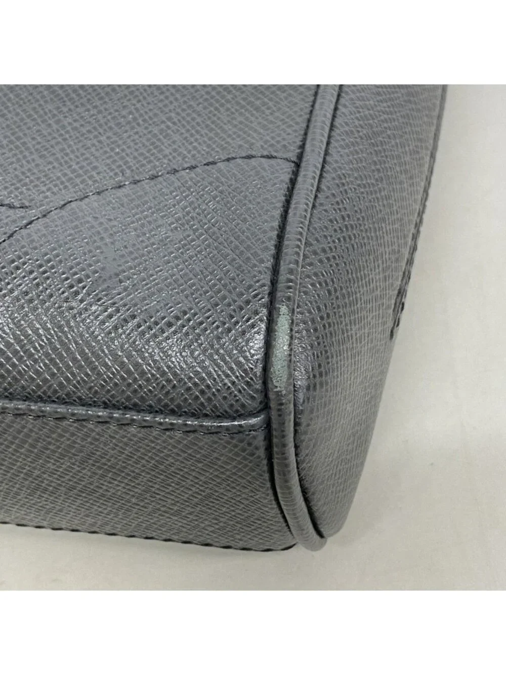 Louis Vuitton this authentic